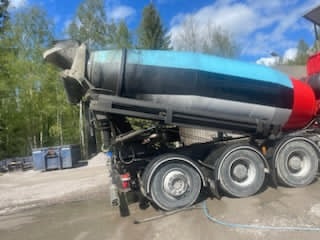 Tjänst